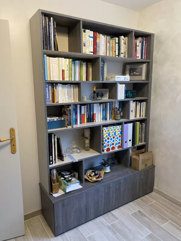 Bibliothèque en bois, Vence, Cocon d’Ébène