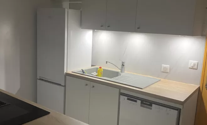 Cuisine en bois sur mesure, Vence, Cocon d’Ébène