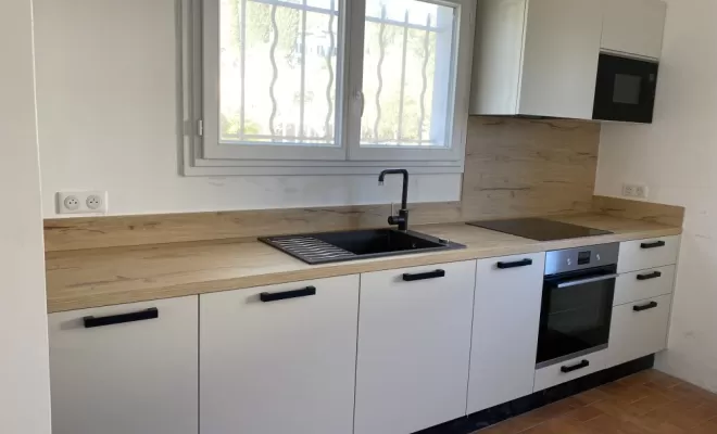 Fabrication et pose d'une cuisine en mélaminé à Vence, Vence, Cocon d’Ébène